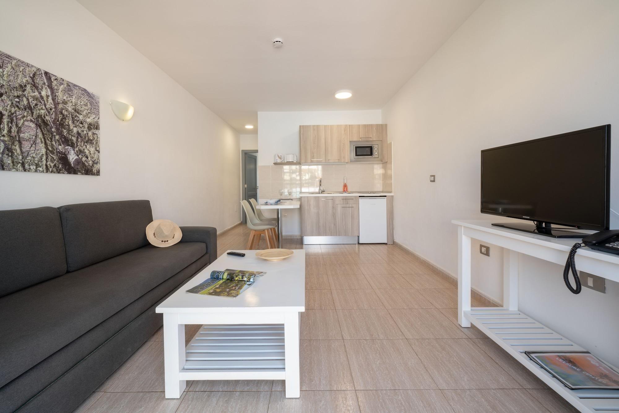 Apartamentos Santa Rosa Costa Teguise Luaran gambar