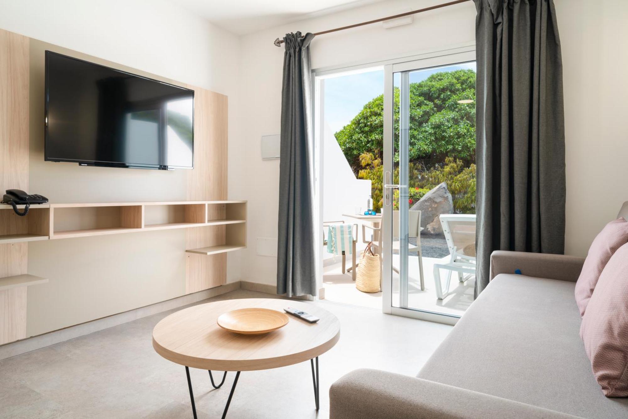 Apartamentos Santa Rosa Costa Teguise Luaran gambar